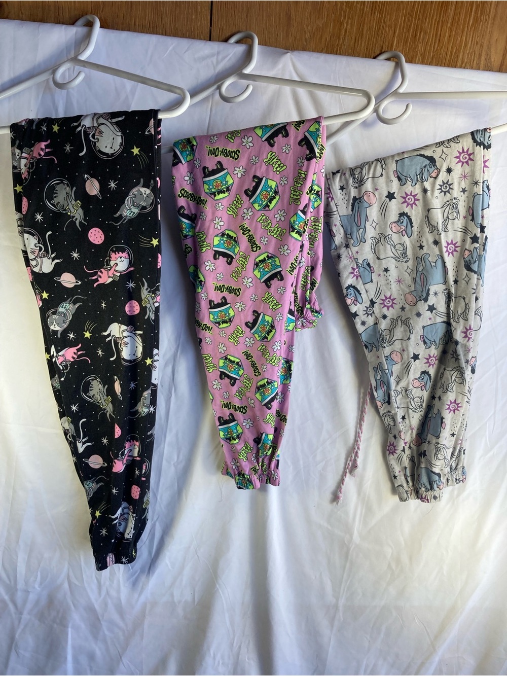 pink Scooby-Doo lounge pants 3 pairs of sleep sweatpants
